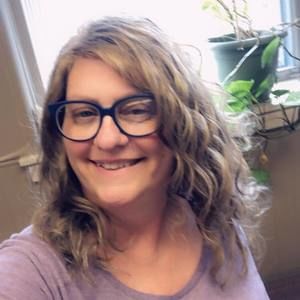 Meet your Posher, Lisa